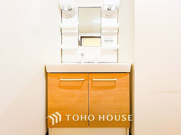洗面台・洗面所ご家族の1日が始まり、1日の終わりを締めくくる洗面空間。