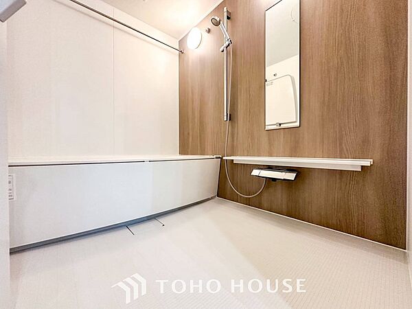 快適な使い心地とゆとりある空間が1日の疲れを解きほぐすバスルーム。