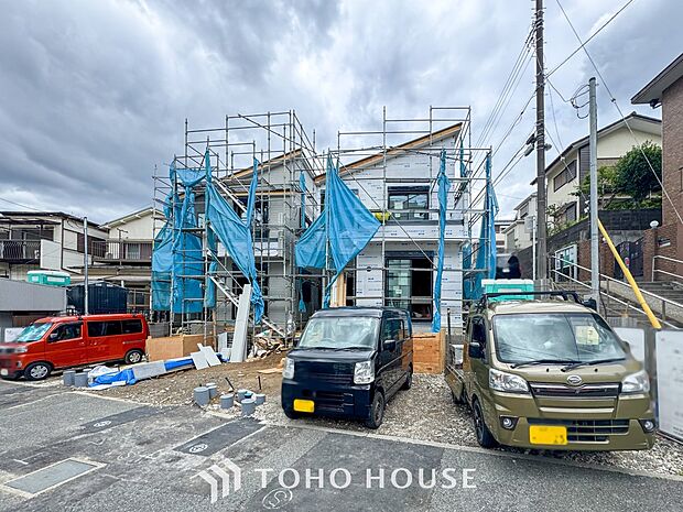表現された空間は豊かな光と風を纏い、暮らしの時間を豊かにしてくれます。