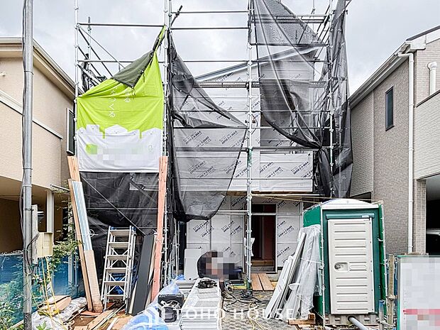 閑静な住宅街の一角、ひと時のくつろぎが生まれ、ゆっくりと愛着が育まれていきます。