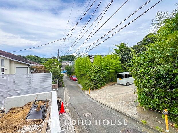 忙しく過ぎゆく日常を置き去るほど、ゆったりした時間が流れる住環境。