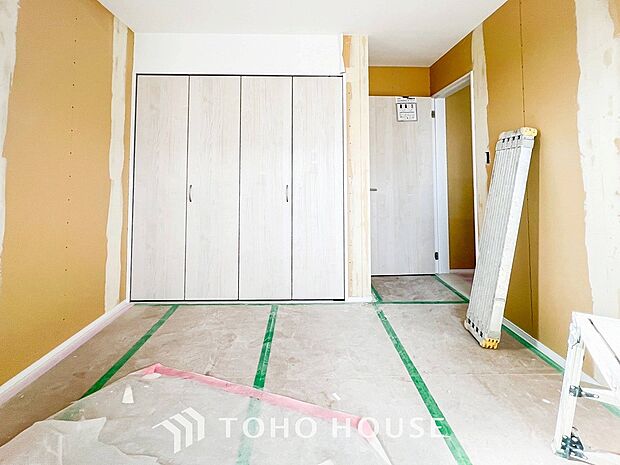 環境の良い場所にセンス良く暮らしたい、こだわりの室内には至福のシーンが繰り広げられます。