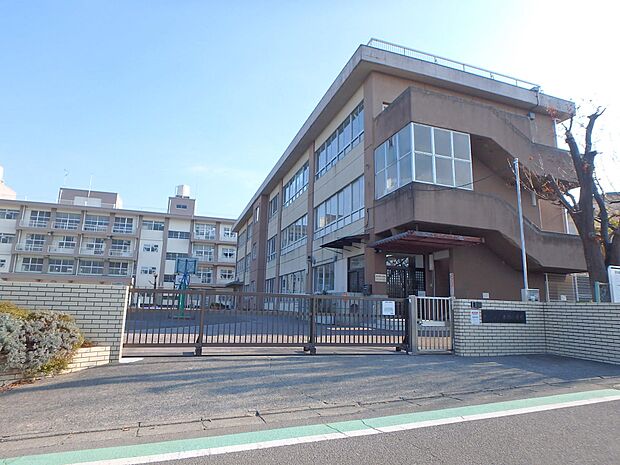 横浜市立東本郷小学校