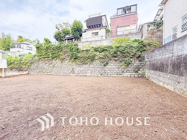 時間のゆとりと空間、爽やかな陽光がもたらす光と風を贅沢なまでに感じる暮らしが始まります。