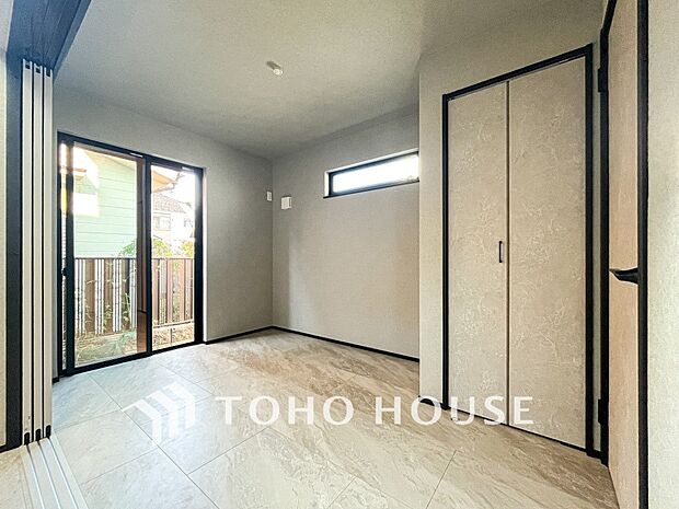 趣味に没頭したり、自分の時間を愉しめる一部屋です。