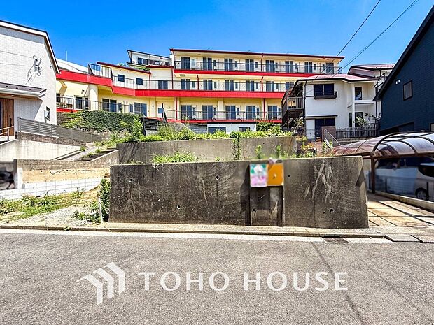毎日のお散歩も快適な、緑に恵まれた閑静な住宅地。