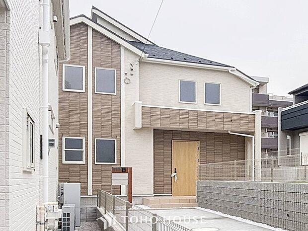 忙しく過ぎゆく日常を置き去るほど、ゆったりした時間が流れる住環境。