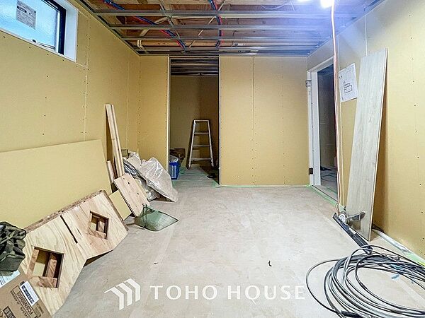 1日の疲れを癒し、心地よく寛げるようゆったりとした広さを確保しています。