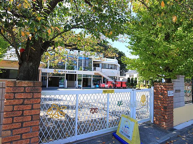小規模ながら先生がいつも子供達と一緒に遊んでくれる、元気で明るい幼稚園です。