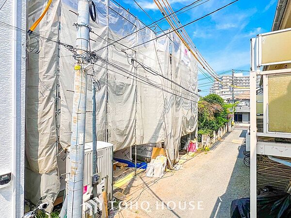 閑静な住宅地で小さなお子様がいるご家族にも安心な住環境が魅力です。