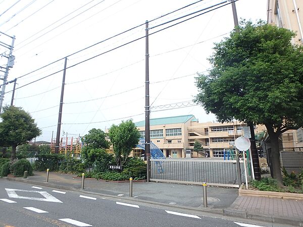 末吉小学校