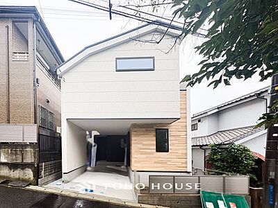 外観:閑静な住宅街の一角、ひと時のくつろぎが生まれ、ゆっくりと愛着が育まれていきます。 外観:閑静な住宅街の一角、ひと時のくつろぎが生まれ、ゆっくりと愛着が育まれていきます。