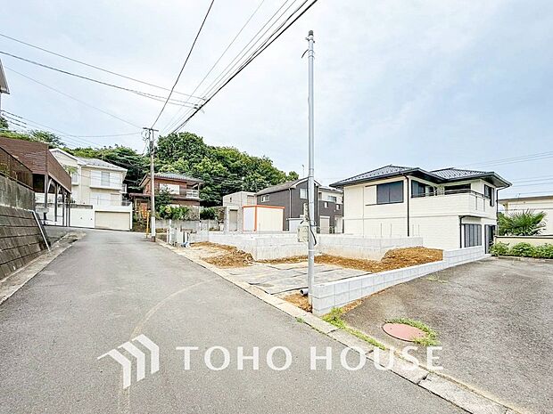 忙しく過ぎゆく日常を置き去るほど、ゆったりした時間が流れる住環境。