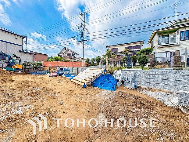 閑静な住宅地で小さなお子様がいるご家族にも安心な住環境が魅力です。