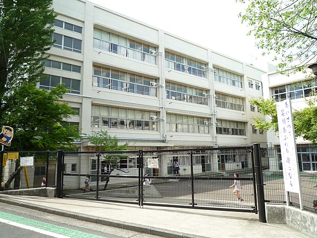 横浜市立港北小学校