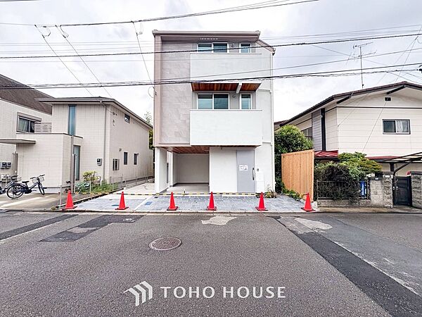 忙しく過ぎゆく日常を置き去るほど、ゆったりした時間が流れる住環境。