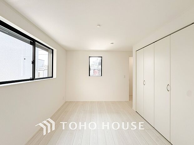 環境の良い場所にセンス良く暮らしたい、こだわりの室内には至福のシーンが繰り広げられます。