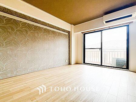 一日の疲れをいやしてくれる主寝室。自分時間を快適に過ごすプライベートルーム。