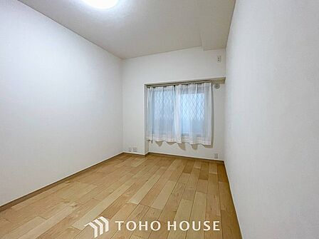 1日の疲れを癒し、心地よく寛げるようゆったりとした広さを確保しています。