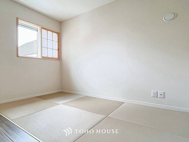 和室は有るだけでも落ち着く空間ですが、用途多様に活用出来る便利な空間です。