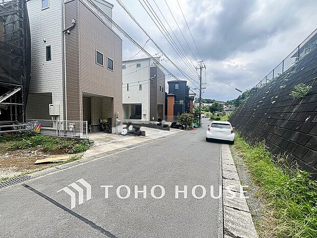 忙しく過ぎゆく日常を置き去るほど、ゆったりした時間が流れる住環境。