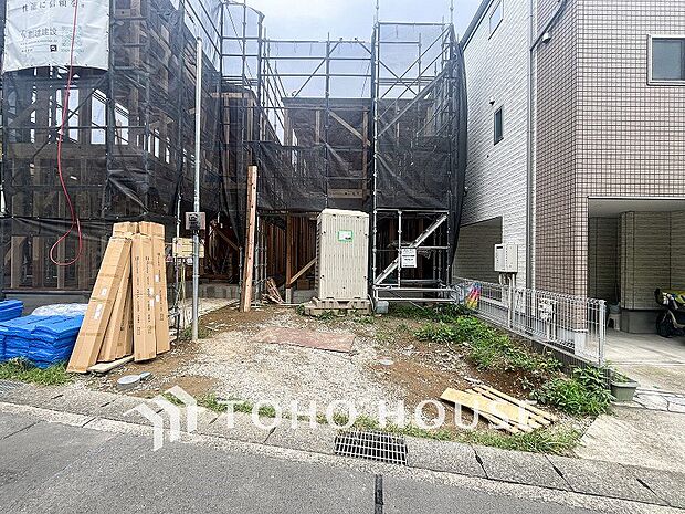 閑静な住宅地で小さなお子様がいるご家族にも安心な住環境が魅力です。