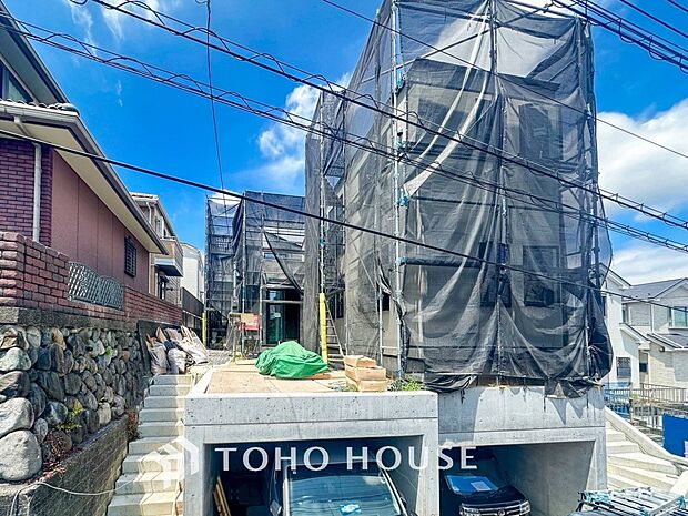 風を感じ青い空から太陽の恵みを感じるロケーション。