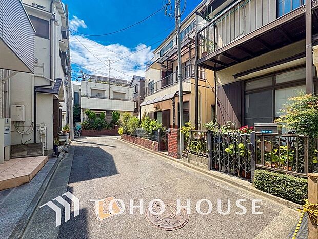 忙しく過ぎゆく日常を置き去るほど、ゆったりした時間が流れる住環境。