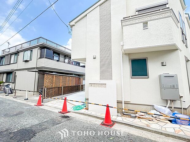 忙しく過ぎゆく日常を置き去るほど、ゆったりした時間が流れる住環境。