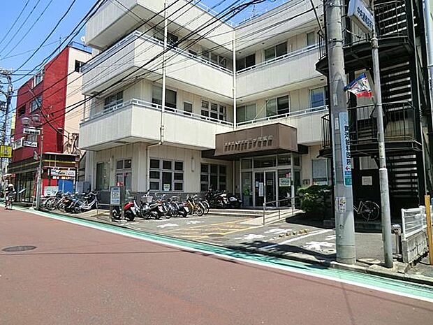 内科・胃腸内科など6つの診療科。地域住民のための病院として、良質な医療サービスを提供。