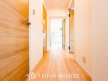 環境の良い場所にセンス良く暮らしたい、こだわりの室内には至福のシーンが繰り広げられます。