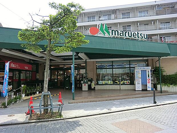 営業時間は朝9時から深夜1時まで。夜遅くまで営業しているのでお帰りが遅い方も利用できて便利です。