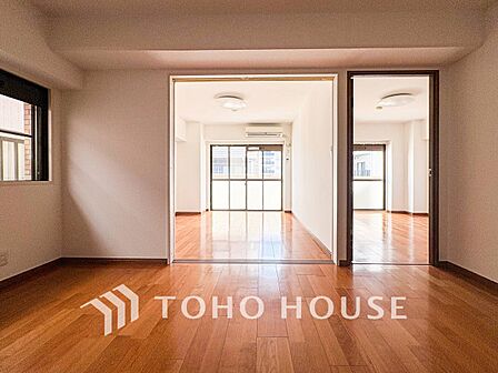 空気感という居心地の良いBGMは、暮らしのステージを彩り、心のやすらぎと満足感を与えてくれます。
