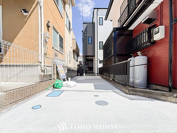 敷地内に駐車スペースがあると、日々の暮らしのをスムーズに運ぶ事が出来ます。