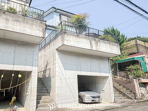 忙しく過ぎゆく日常を置き去るほど、ゆったりした時間が流れる住環境。