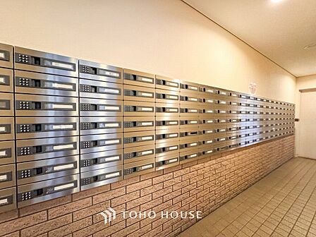 取り出しやすい郵便受け。