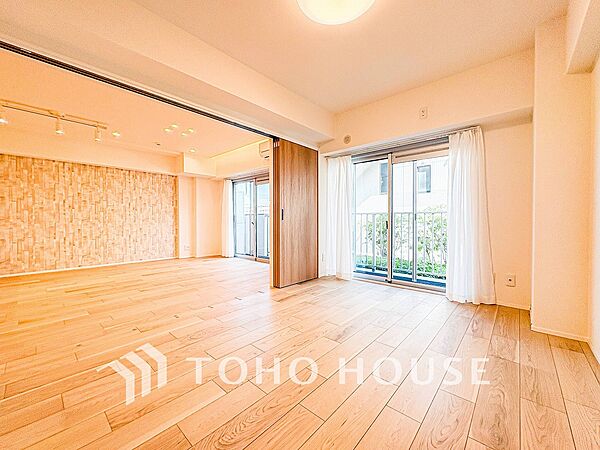 空気感という居心地の良いＢＧＭは、暮らしのステージを彩り、心のやすらぎと満足感を与えてくれます。
