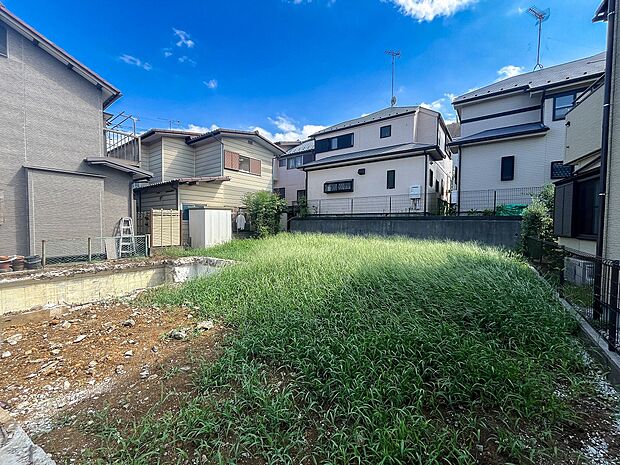 時間のゆとりと空間、爽やかな陽光がもたらす光と風を贅沢なまでに感じる暮らしが始まります。