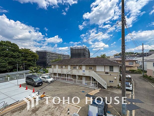 開放的で気持ちの良い眺望と青い空を満喫できます。