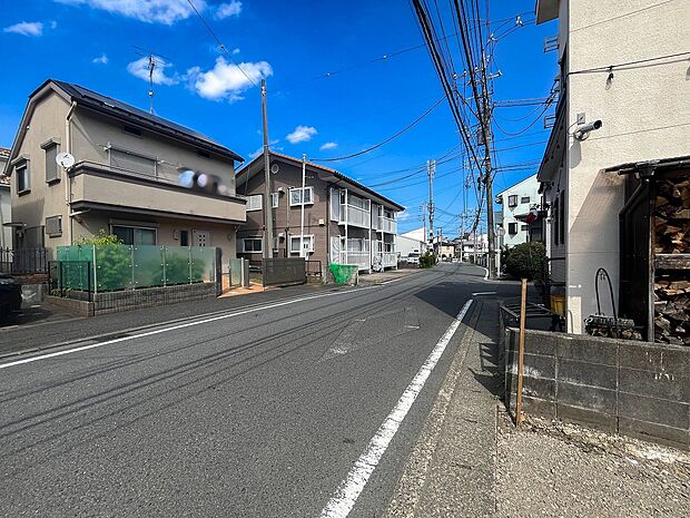忙しく過ぎゆく日常を置き去るほど、ゆったりした時間が流れる住環境。