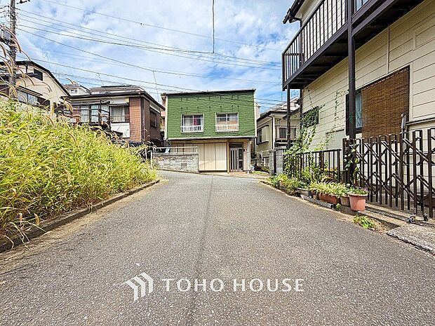 落ち着きのある閑静な住宅街。きっとここからご家族のかけがえのない想い出が作られることでしょう。