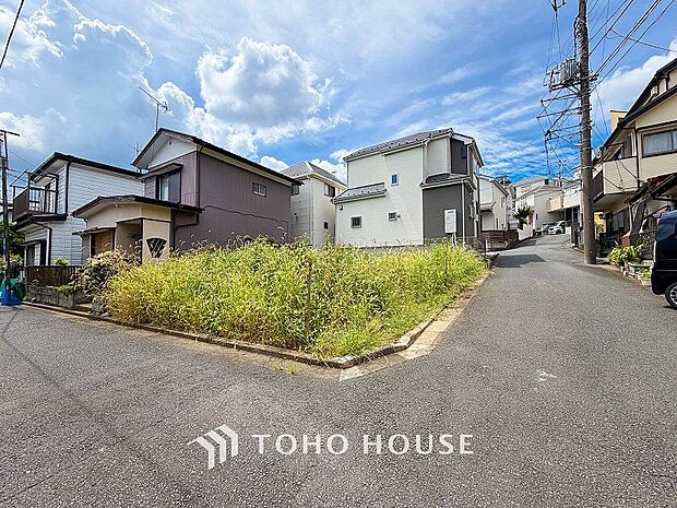 通風・採光にも優れ、心地よい光と風が溢れています。