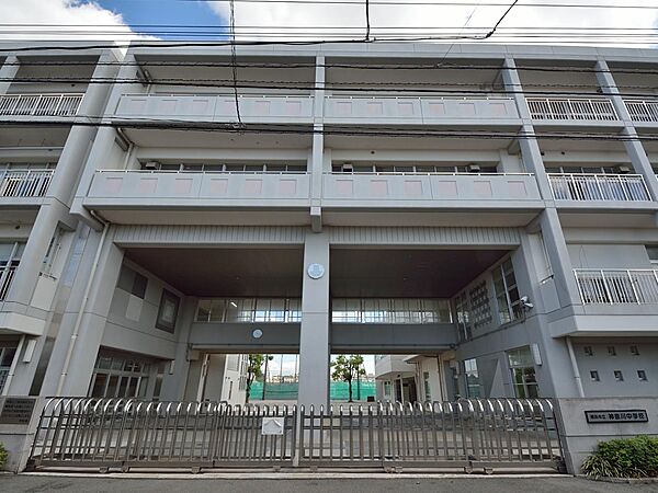横浜市立神奈川中学校