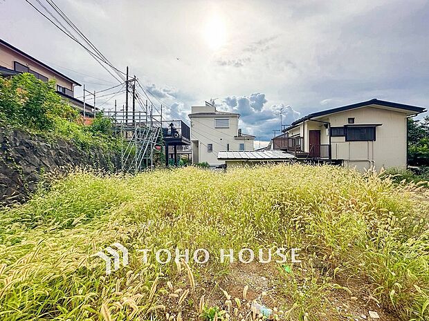 時間のゆとりと空間、爽やかな陽光がもたらす光と風を贅沢なまでに感じる暮らしが始まります。