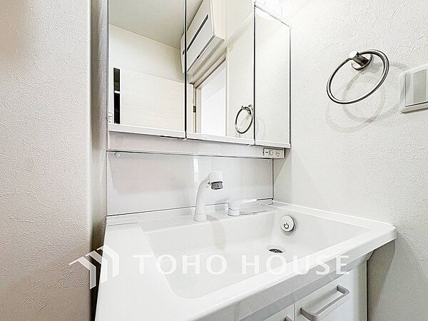 洗面台・洗面所ご家族の1日が始まり、1日の終わりを締めくくる洗面空間。
