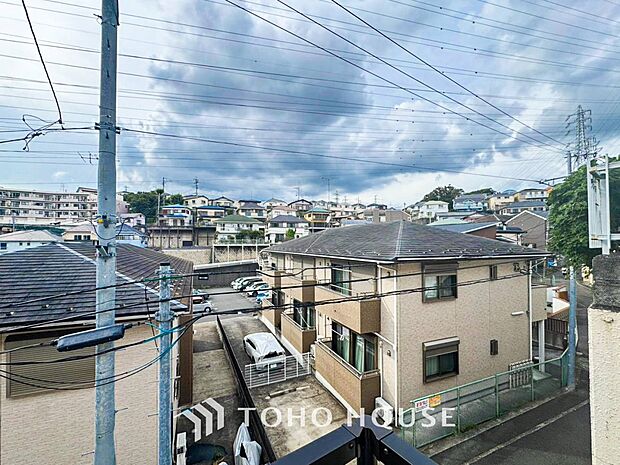 開放的で気持ちの良い眺望と青い空を満喫できます。
