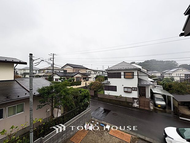 開放的で気持ちの良い眺望と青い空を満喫できます。