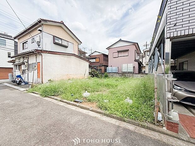 風を感じ青い空から太陽の恵みを感じる温もり溢れる佇まい。
