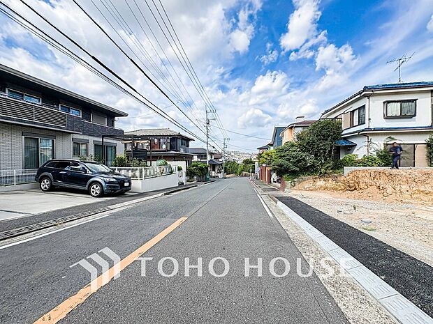 毎日のお散歩も快適な、緑に恵まれた閑静な住宅地。