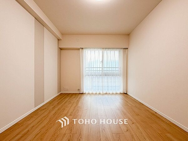 1日の疲れを癒し、心地よく寛げるようゆったりとした広さを確保しています。